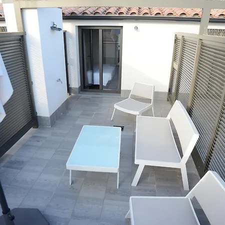 Centre Hotell 2*