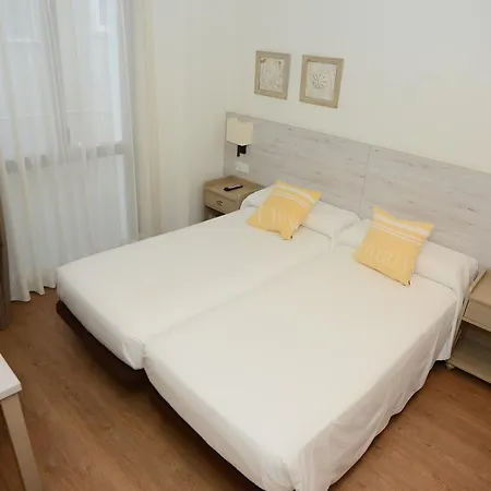 Centre 2* L'Escala