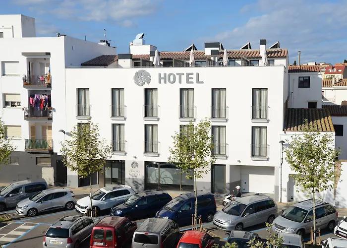 Centre Hotel 2*